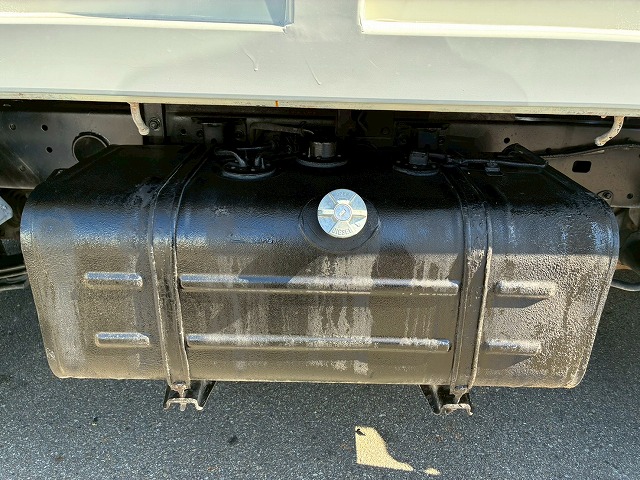 土砂禁ダンプ4ナンバー後方5速MT5t限定準中型免許2t5t|中古トラックの販売・買取・査定のアイナビ