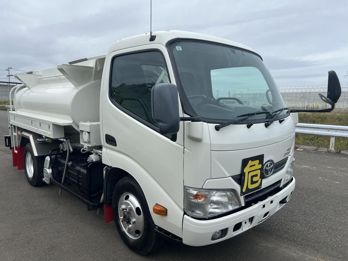 平成25年ダイナタンク4WD3KL2室ツーリール消防書類有|中古トラックの販売・買取・査定のアイナビ