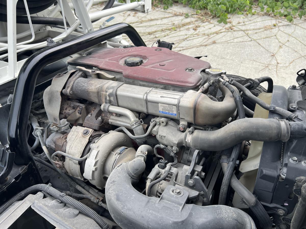 平成25年ダイナタンク4WD3KL2室ツーリール消防書類有|中古トラックの販売・買取・査定のアイナビ