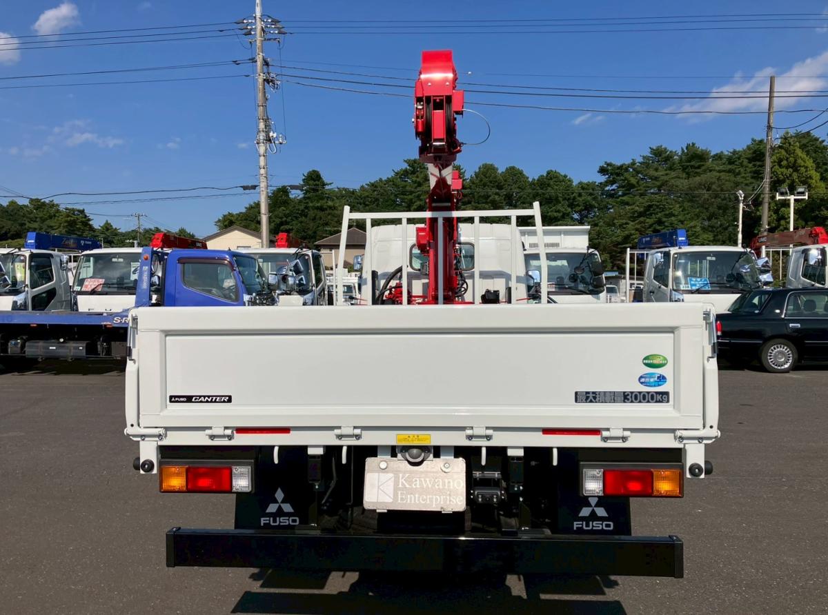 ☆未使用車 4段ユニック ラジコン 標準幅 MT|中古トラックの販売・買取・査定のアイナビ