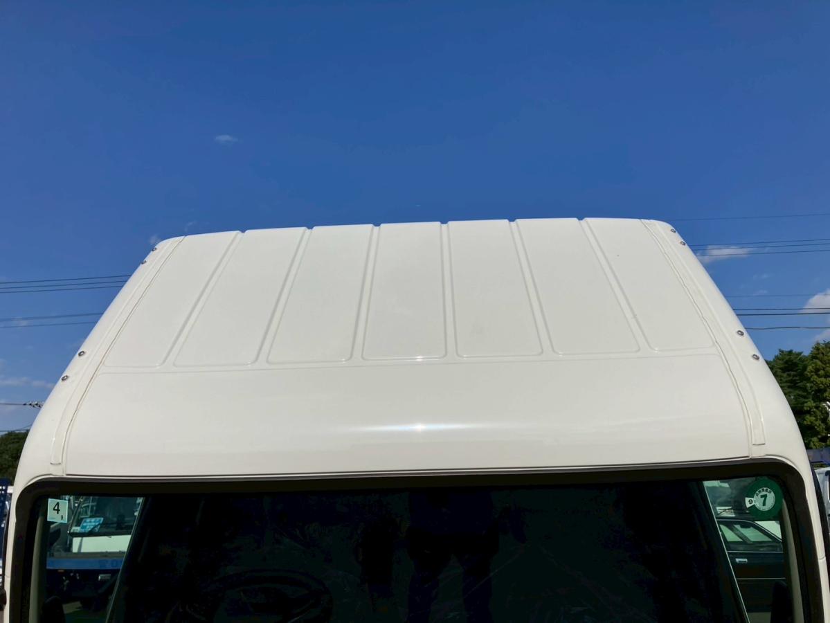 ☆未使用車 4段ユニック ラジコン 標準幅 MT|中古トラックの販売・買取・査定のアイナビ