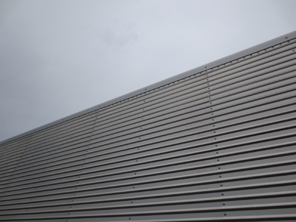 いすゞフォワードワイドアルミウイング|中古トラックの販売・買取・査定のアイナビ