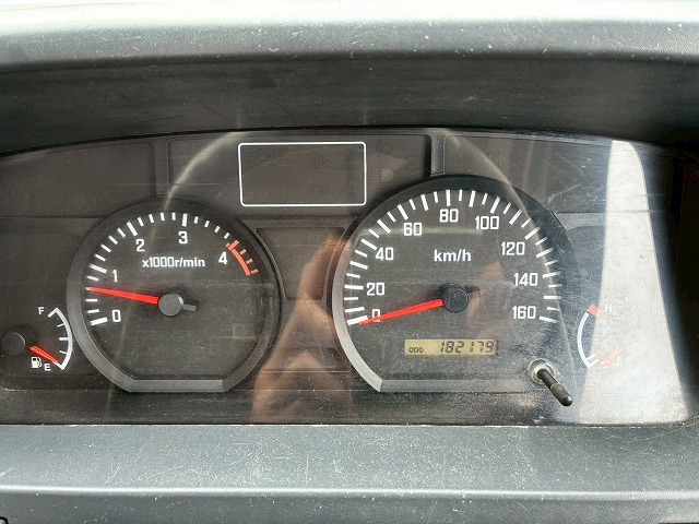 新明和工業フルフラットロー全低床150馬力6速MT3t6t|中古トラックの販売・買取・査定のアイナビ