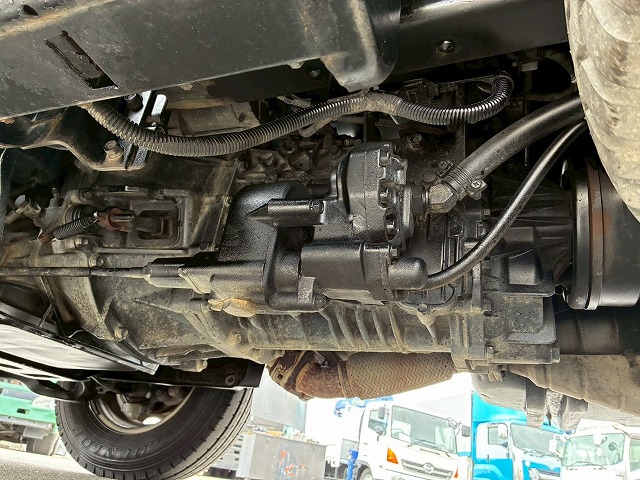 新明和工業フルフラットロー全低床150馬力6速MT3t6t|中古トラックの販売・買取・査定のアイナビ