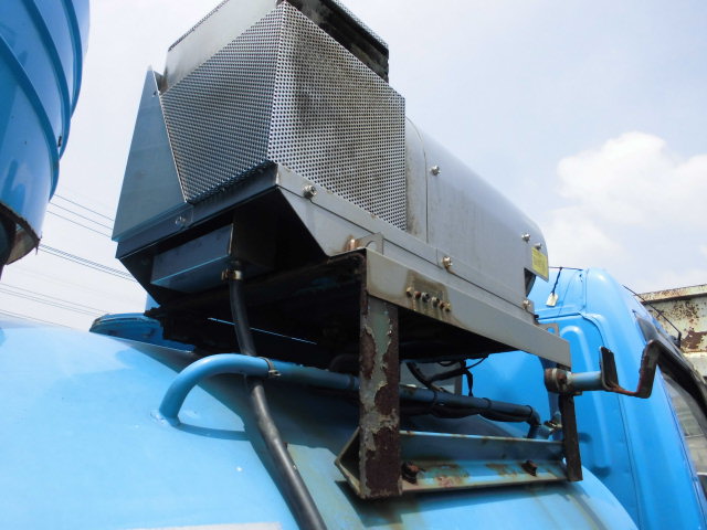 3000L バキュームカー 3T 衛生車 清掃車 糞尿車 モリタ|中古トラックの販売・買取・査定のアイナビ