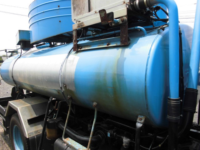 3000L バキュームカー 3T 衛生車 清掃車 糞尿車 モリタ|中古トラックの販売・買取・査定のアイナビ