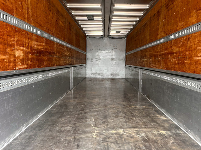 【エンジン好調×即納可能×エアサス】UD/クオン|中古トラックの販売・買取・査定のアイナビ