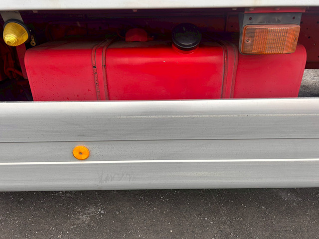 【エンジン好調×即納可能×エアサス】UD/クオン|中古トラックの販売・買取・査定のアイナビ