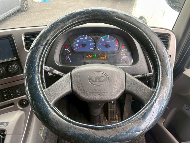 【エンジン好調×即納可能×エアサス】UD/クオン|中古トラックの販売・買取・査定のアイナビ