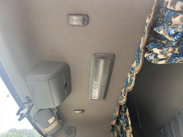 【エンジン好調×即納可能×エアサス】UD/クオン|中古トラックの販売・買取・査定のアイナビ