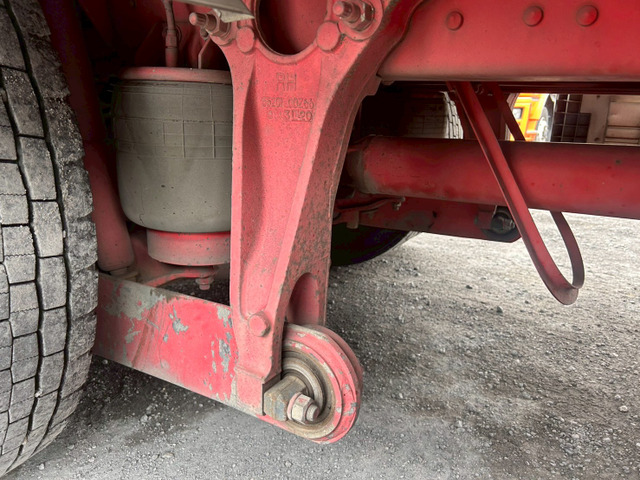 【エンジン好調×即納可能×エアサス】UD/クオン|中古トラックの販売・買取・査定のアイナビ