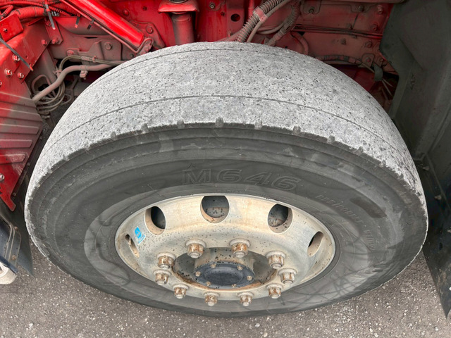 【エンジン好調×即納可能×エアサス】UD/クオン|中古トラックの販売・買取・査定のアイナビ