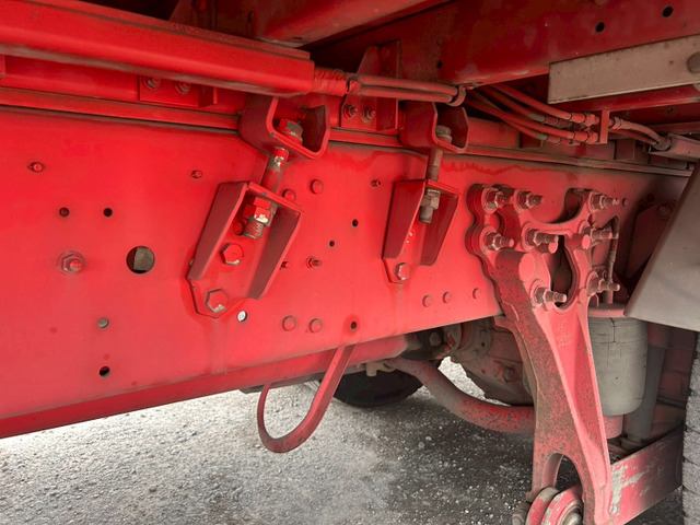 【エンジン好調×即納可能×エアサス】UD/クオン|中古トラックの販売・買取・査定のアイナビ