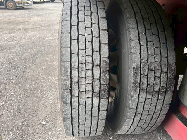 【エンジン好調×即納可能×エアサス】UD/クオン|中古トラックの販売・買取・査定のアイナビ