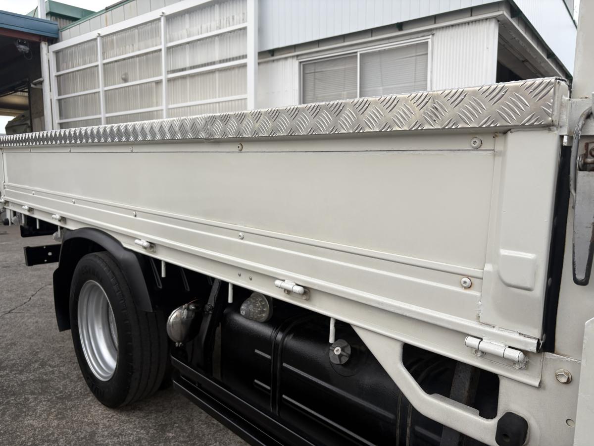 H22 トヨエース Wキャブロング|中古トラックの販売・買取・査定のアイナビ