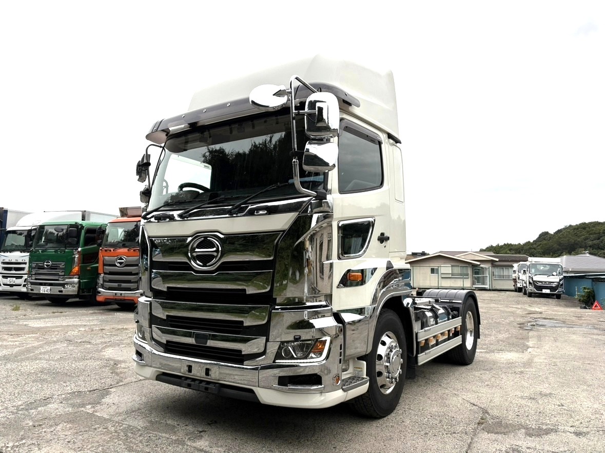 H31年式、プロフィア、ハイグレード、トラクタ、車検付き|中古トラックの販売・買取・査定のアイナビ