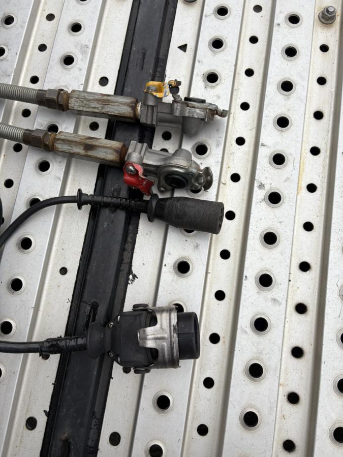 H31年式、プロフィア、ハイグレード、トラクタ、車検付き|中古トラックの販売・買取・査定のアイナビ