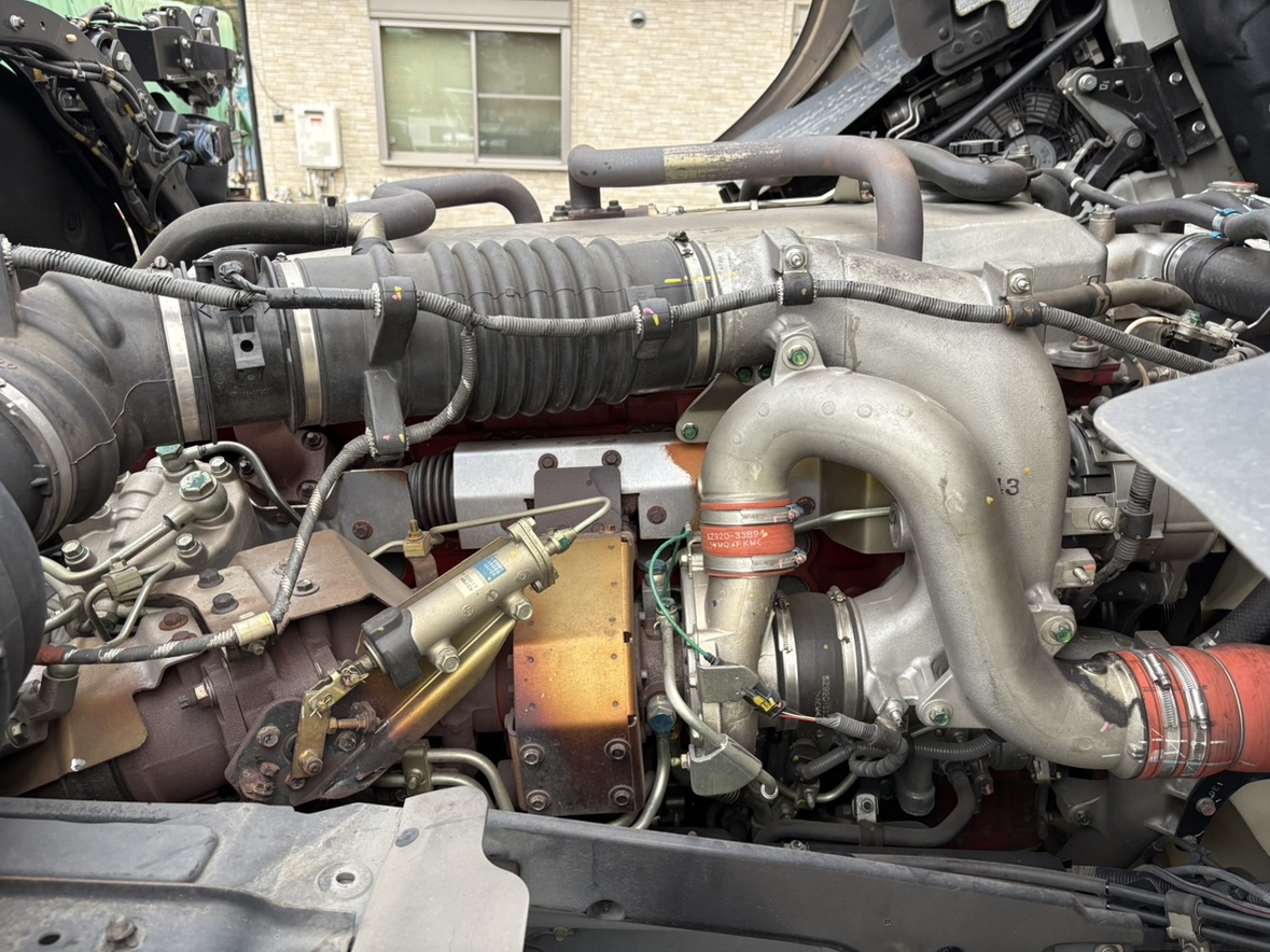 H31年式、プロフィア、ハイグレード、トラクタ、車検付き|中古トラックの販売・買取・査定のアイナビ