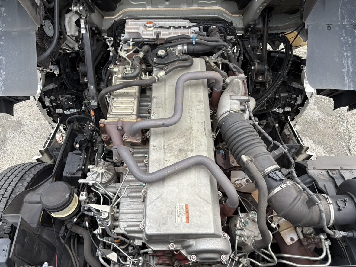 H31年式、プロフィア、ハイグレード、トラクタ、車検付き|中古トラックの販売・買取・査定のアイナビ