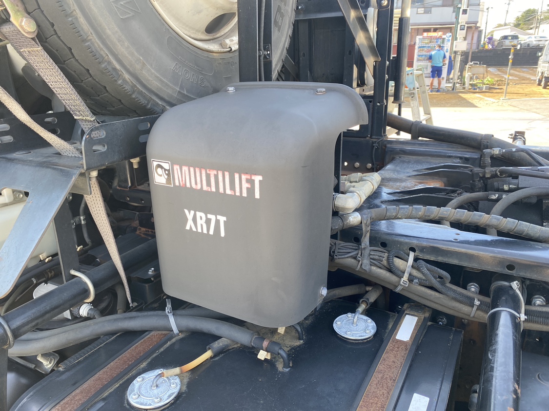 H30年式、フォワード、マルチリフト、ショートキャブ車、車検付|中古トラックの販売・買取・査定のアイナビ