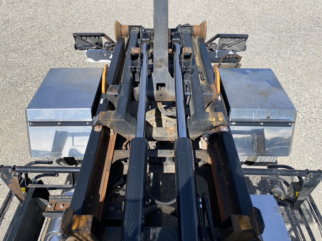 H30年式、フォワード、マルチリフト、ショートキャブ車、車検付|中古トラックの販売・買取・査定のアイナビ