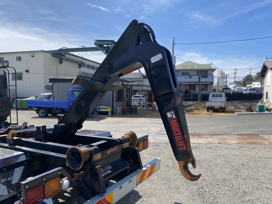 H30年式、フォワード、マルチリフト、ショートキャブ車、車検付|中古トラックの販売・買取・査定のアイナビ