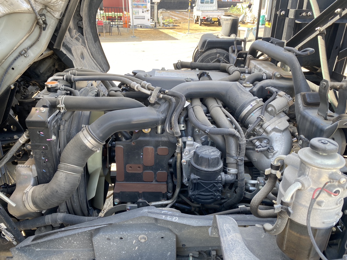 H30年式、フォワード、マルチリフト、ショートキャブ車、車検付|中古トラックの販売・買取・査定のアイナビ