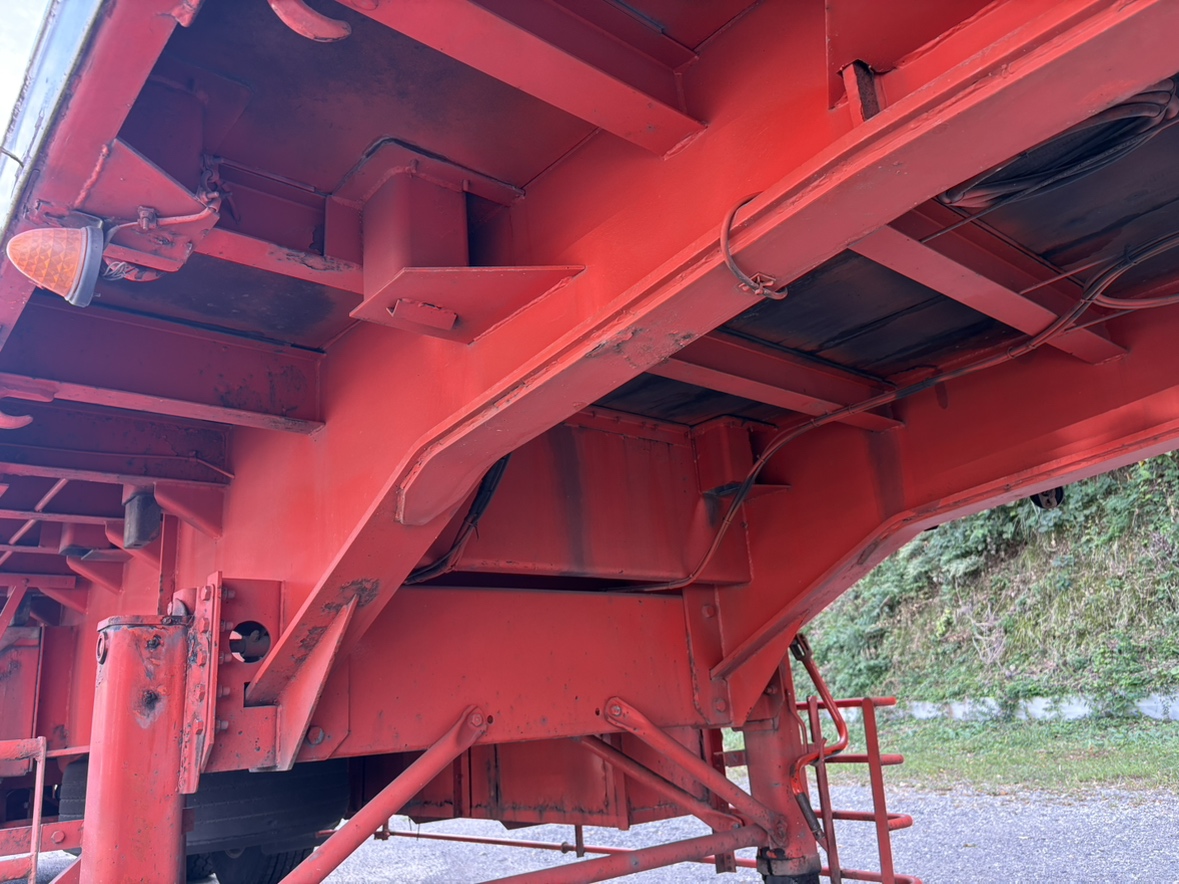 H20年式、フルハーフ、3軸セミトレーラー、車検付|中古トラックの販売・買取・査定のアイナビ