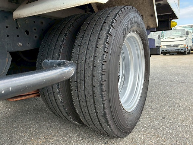 東プレR404A標準幅左サイド扉デュオニックAT2t積載2t5t|中古トラックの販売・買取・査定のアイナビ