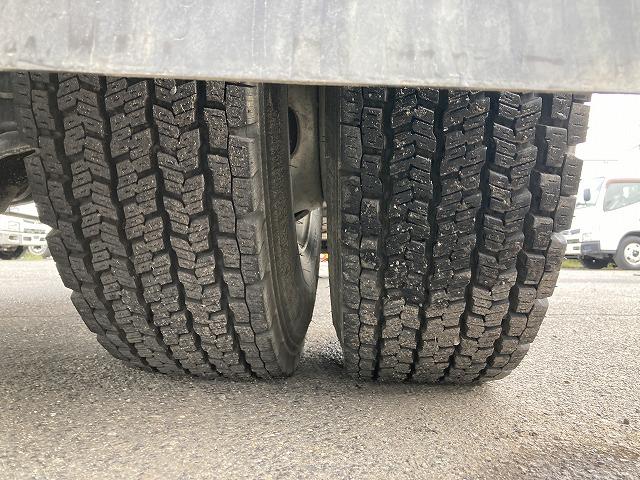 日野 平ボディ|中古トラックの販売・買取・査定のアイナビ