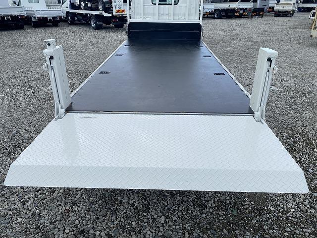 日野 平ボディ デュトロ|中古トラックの販売・買取・査定のアイナビ