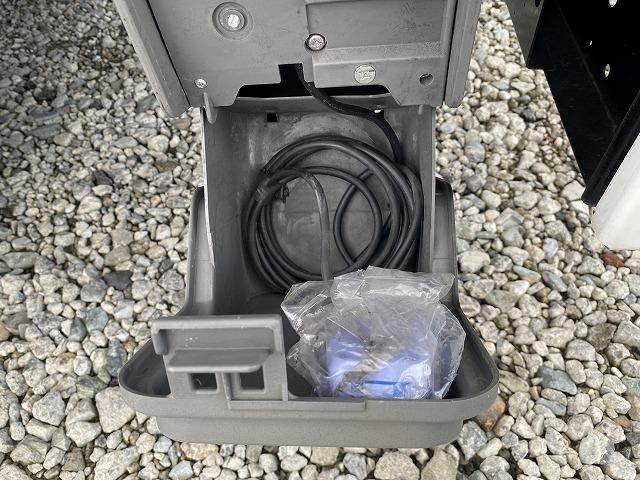 日野 平ボディ デュトロ|中古トラックの販売・買取・査定のアイナビ