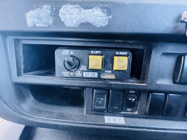 いすゞギガダンプ|中古トラックの販売・買取・査定のアイナビ