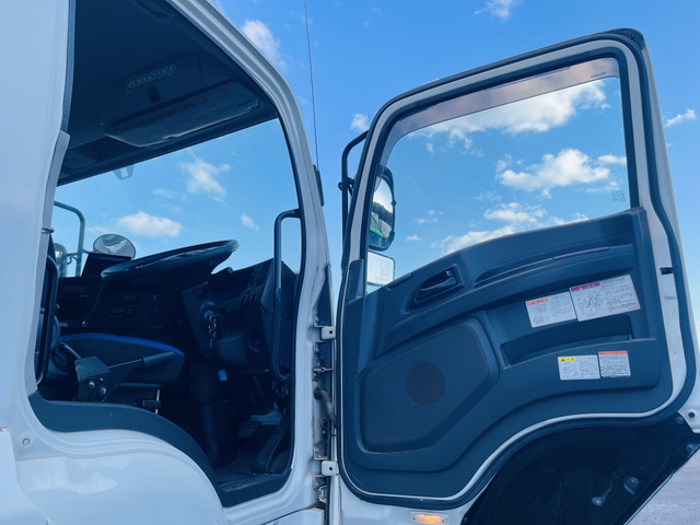 いすゞギガダンプ|中古トラックの販売・買取・査定のアイナビ