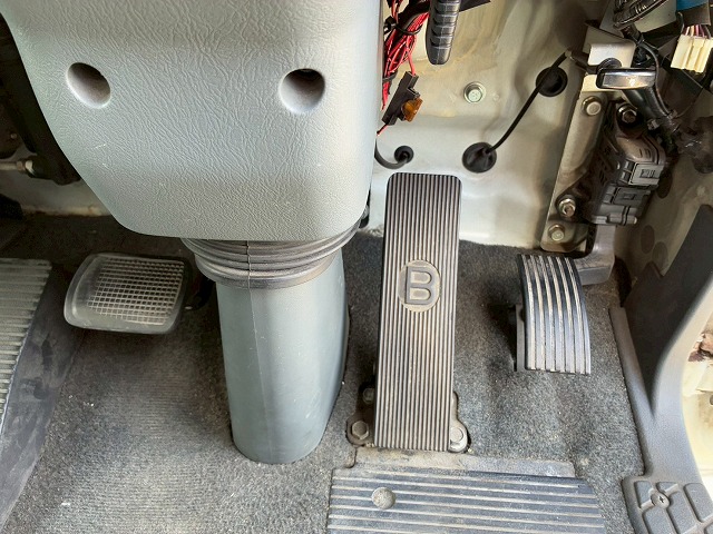 フルキャブ6200フルワイド後輪エアサスパブコ6速MT|中古トラックの販売・買取・査定のアイナビ