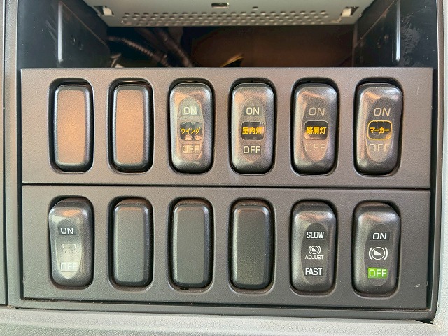 フルキャブ6200フルワイド後輪エアサスパブコ6速MT|中古トラックの販売・買取・査定のアイナビ