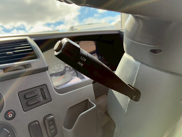 フルキャブ6200フルワイド後輪エアサスパブコ6速MT|中古トラックの販売・買取・査定のアイナビ