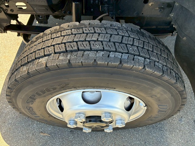 フルキャブ6200フルワイド後輪エアサスパブコ6速MT|中古トラックの販売・買取・査定のアイナビ