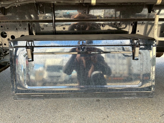 フルキャブ6200フルワイド後輪エアサスパブコ6速MT|中古トラックの販売・買取・査定のアイナビ