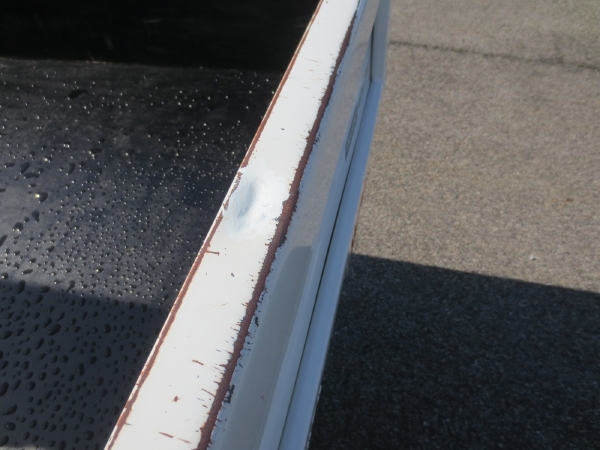 いすゞエルフ3段ラジコンクレーン付|中古トラックの販売・買取・査定のアイナビ