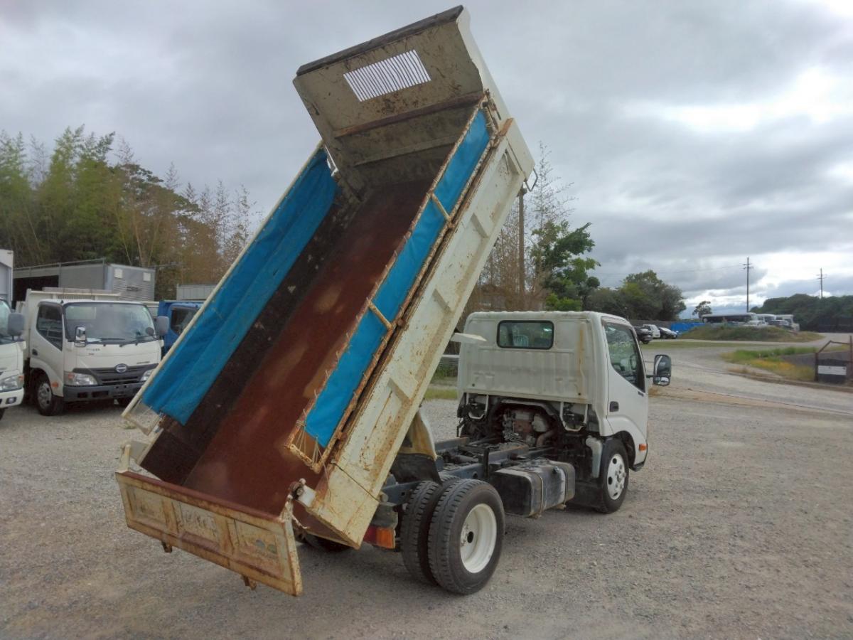 H25年 日野デュトロ3t低床ダンプ No.1011|中古トラックの販売・買取・査定のアイナビ