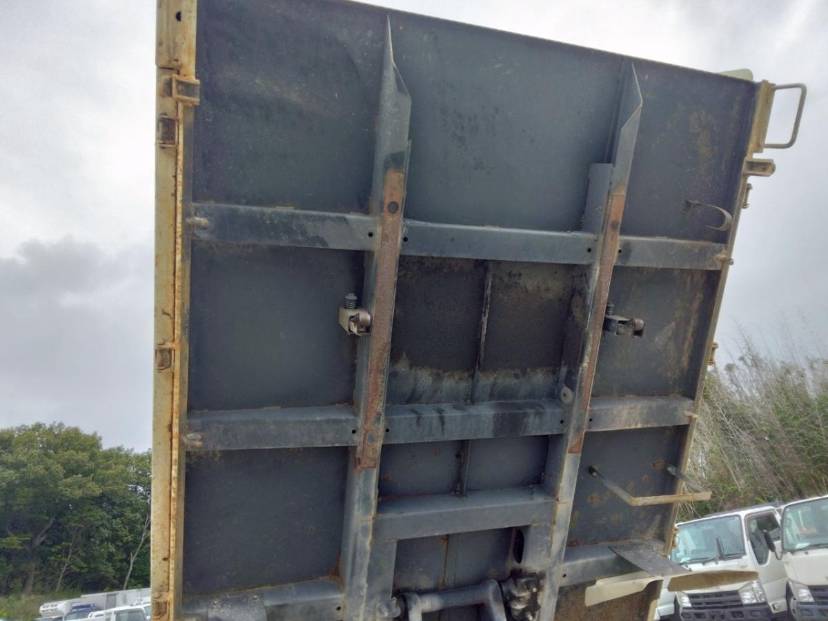 H25年 日野デュトロ3t低床ダンプ No.1011|中古トラックの販売・買取・査定のアイナビ