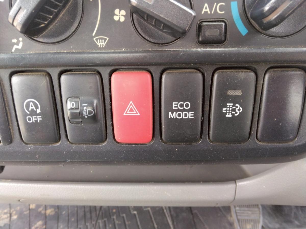 H25年 日野デュトロ3t低床ダンプ No.1011|中古トラックの販売・買取・査定のアイナビ