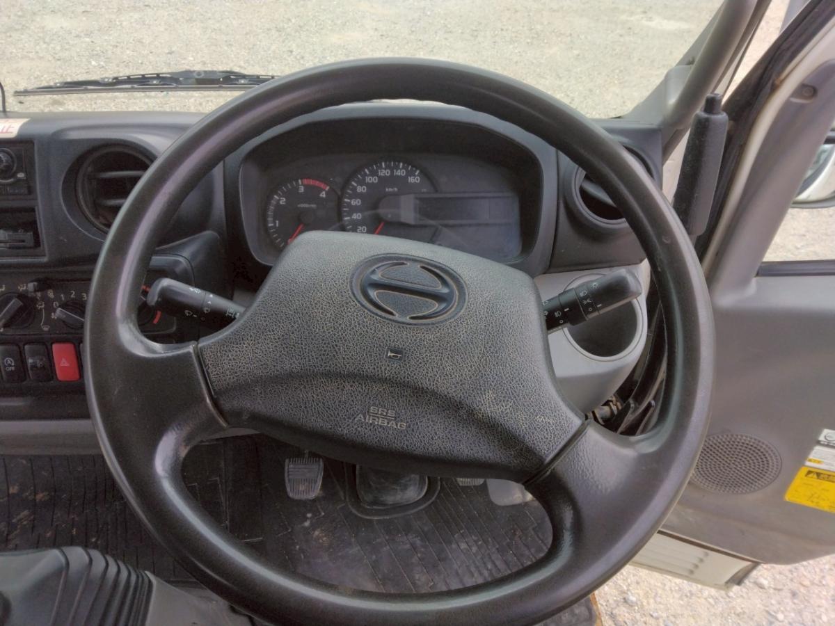 H25年 日野デュトロ3t低床ダンプ No.1011|中古トラックの販売・買取・査定のアイナビ