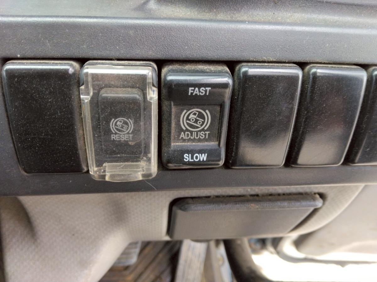 H25年 いすゞエルフ3t高床強化ダンプ No.1013|中古トラックの販売・買取・査定のアイナビ