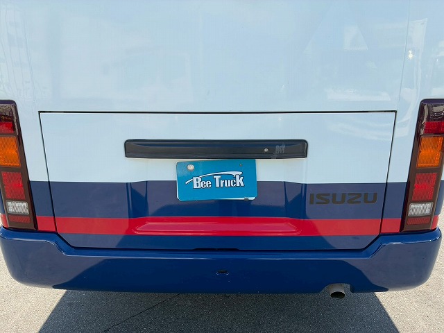 乗車定員29人リアトランク総輪エアサス自動扉ガソリン車|中古トラックの販売・買取・査定のアイナビ