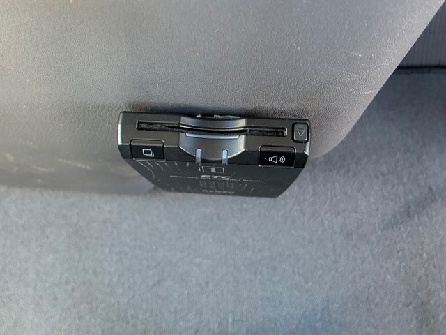 乗車定員29人リアトランク総輪エアサス自動扉ガソリン車|中古トラックの販売・買取・査定のアイナビ