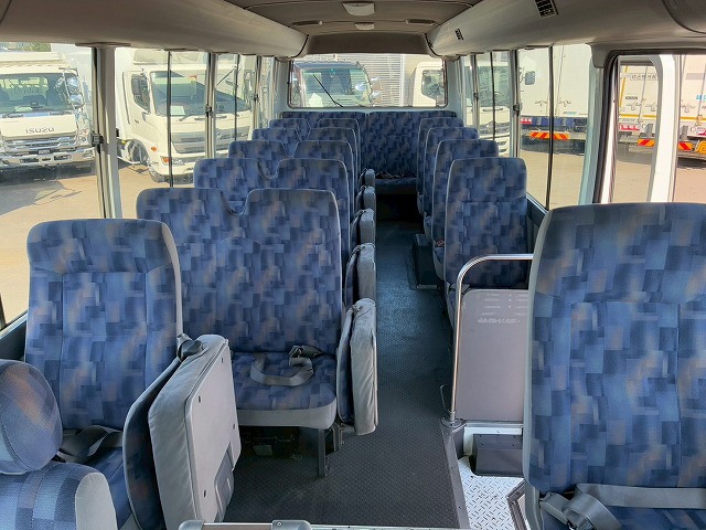 乗車定員29人リアトランク総輪エアサス自動扉ガソリン車|中古トラックの販売・買取・査定のアイナビ