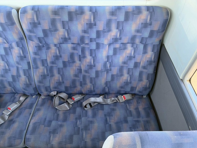 乗車定員29人リアトランク総輪エアサス自動扉ガソリン車|中古トラックの販売・買取・査定のアイナビ