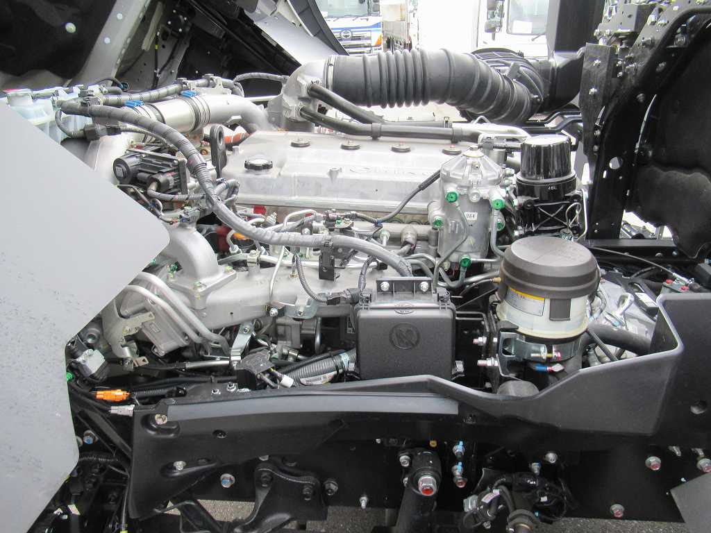 3軸高床 アルミ平 Rエアサス MTリターダ 380PS 7速|中古トラックの販売・買取・査定のアイナビ